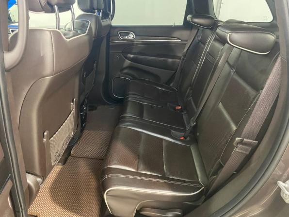 Jeep Grand Cherokee IV (WK2) Рестайлинг с пробегом 2018 года, цена 3 499 800 рублей, 190000 км, внедорожник, Автокод Объявления