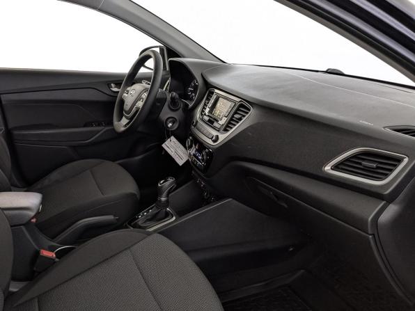 Hyundai Solaris II с пробегом 2018 года, цена 1 150 000 рублей, 189000 км, седан, Автокод Объявления