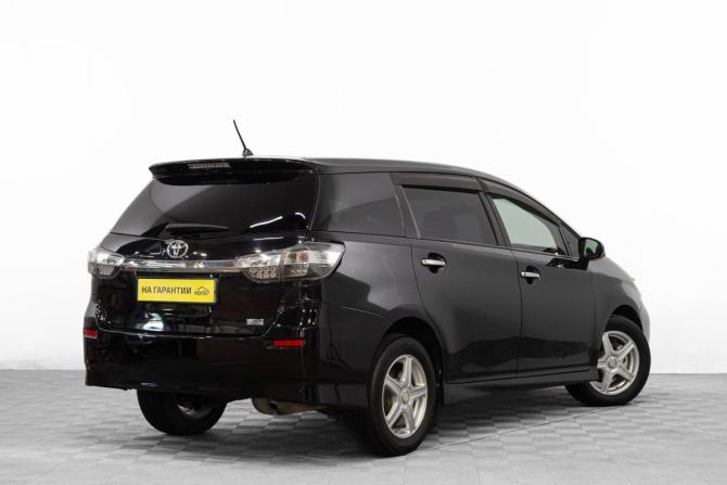 Toyota Wish II Рестайлинг с пробегом 2014 года, цена 1 299 000 рублей, 204000 км, минивэн, Автокод Объявления