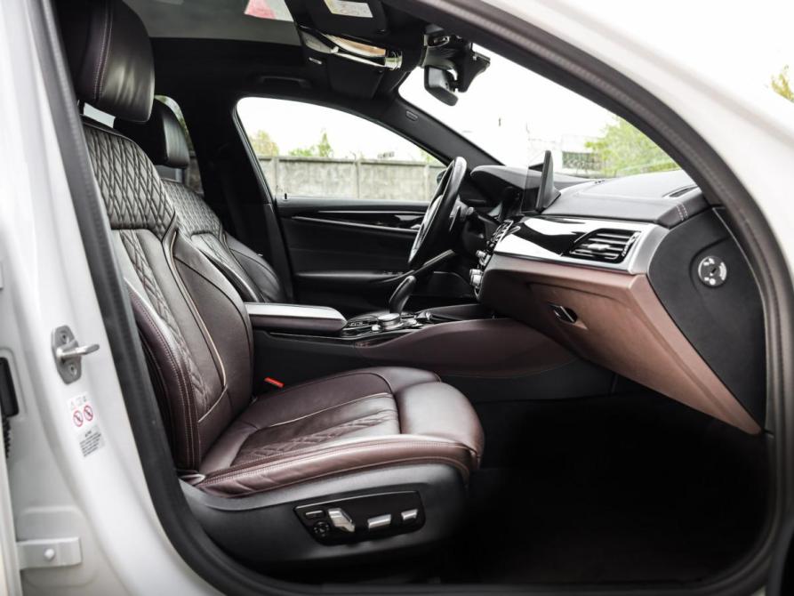 BMW 5 серии VII (G30/G31/G38) Рестайлинг Санкт-Петербург  - изображение 29