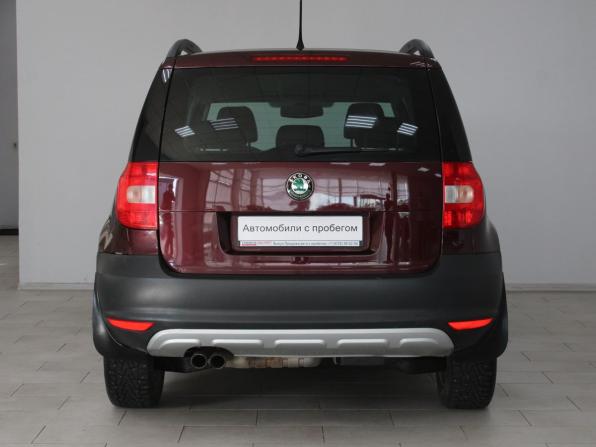 Skoda Yeti I с пробегом 2013 года, цена 799 900 рублей, 220174 км, внедорожник, Автокод Объявления
