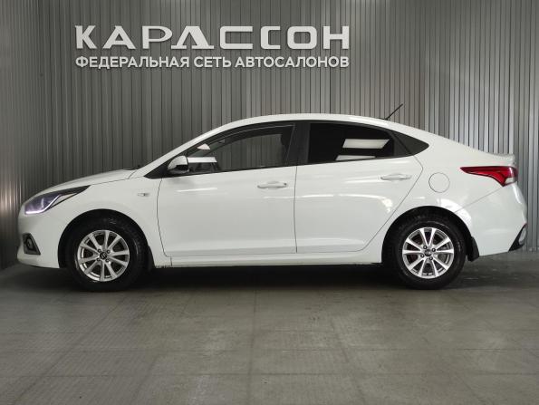 Hyundai Solaris II с пробегом 2018 года, цена 1 398 000 рублей, 138073 км, седан, Автокод Объявления