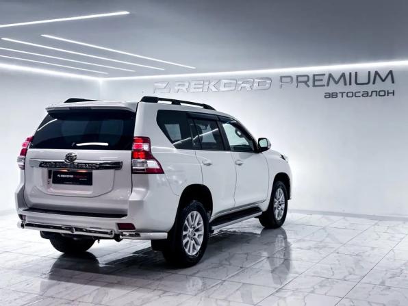 Toyota Land Cruiser Prado 150 Series Рестайлинг 1 с пробегом 2016 года, цена 4 260 000 рублей, 94042 км, внедорожник, Автокод Объявления