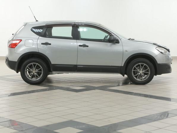 Nissan Qashqai I Рестайлинг с пробегом 2010 года, цена 689 000 рублей, 299300 км, внедорожник, Автокод Объявления