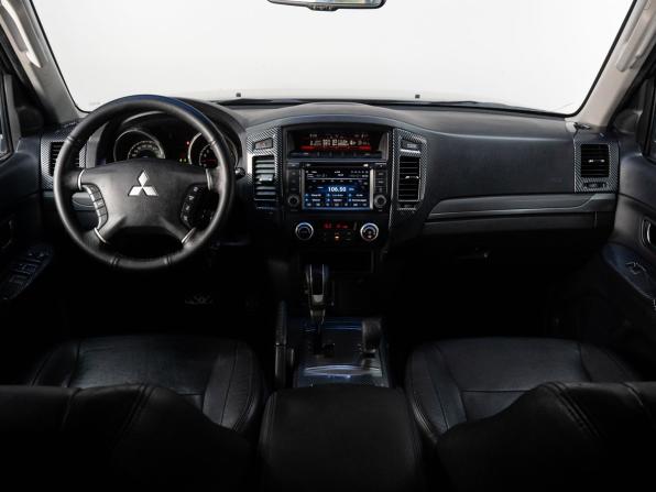 Mitsubishi Pajero IV Рестайлинг 1 с пробегом 2012 года, цена 1 990 000 рублей, 188625 км, внедорожник, Автокод Объявления