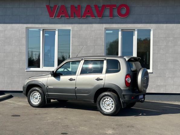 Chevrolet Niva I Рестайлинг с пробегом 2016 года, цена 700 000 рублей, 125266 км, внедорожник, Автокод Объявления