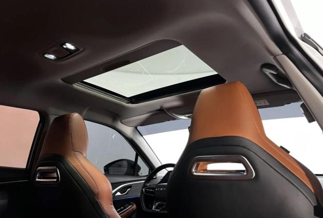 Omoda C5 I с пробегом 2022 года, цена 1 620 000 рублей, 48733 км, внедорожник, Автокод Объявления