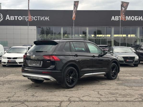 Volkswagen Tiguan II с пробегом 2019 года, цена 2 840 000 рублей, 73347 км, внедорожник, Автокод Объявления