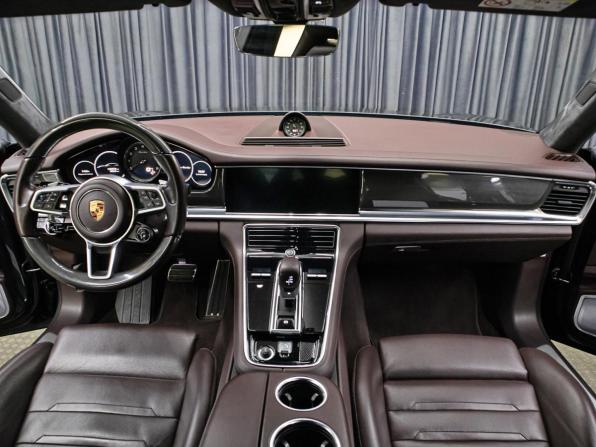 Porsche Panamera II с пробегом 2017 года, цена 6 200 000 рублей, 130276 км, лифтбек, Автокод Объявления