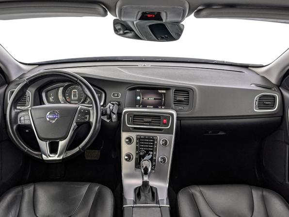 Volvo S60 Cross Country с пробегом 2018 года, цена 2 480 000 рублей, 138585 км, седан, Автокод Объявления