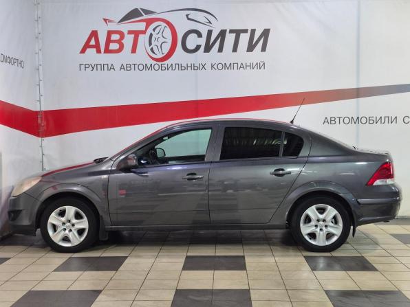 Opel Astra H Рестайлинг с пробегом 2010 года, цена 695 000 рублей, 132995 км, седан, Автокод Объявления