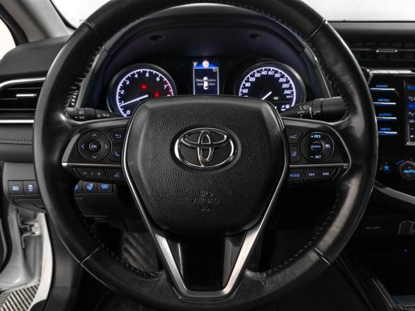 Toyota Camry VIII (XV70) с пробегом 2018 года, цена 2 570 000 рублей, 119000 км, седан, Автокод Объявления