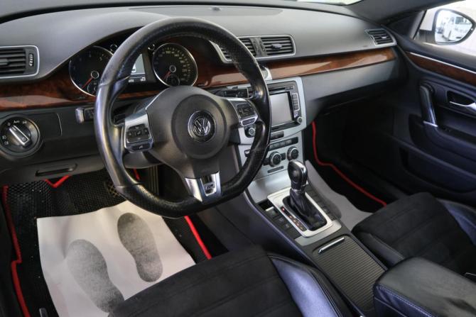 Volkswagen Passat CC I Рестайлинг с пробегом 2013 года, цена 1 229 000 рублей, 252300 км, седан, Автокод Объявления
