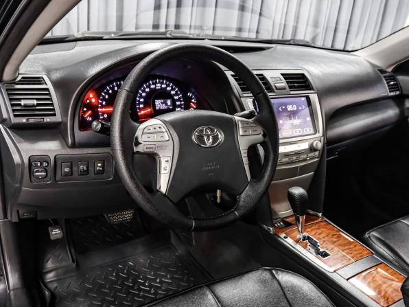 Toyota Camry VI (XV40) Рестайлинг с пробегом 2010 года, цена 999 000 рублей, 362952 км, седан, Автокод Объявления