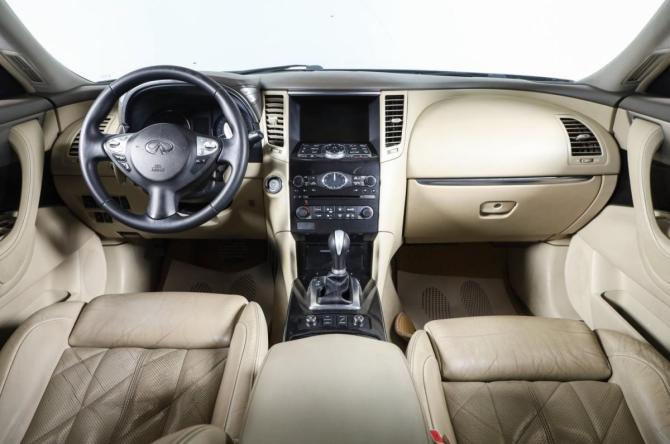 Infiniti FX II (S51) Рестайлинг с пробегом 2013 года, цена 1 949 000 рублей, 210000 км, внедорожник, Автокод Объявления