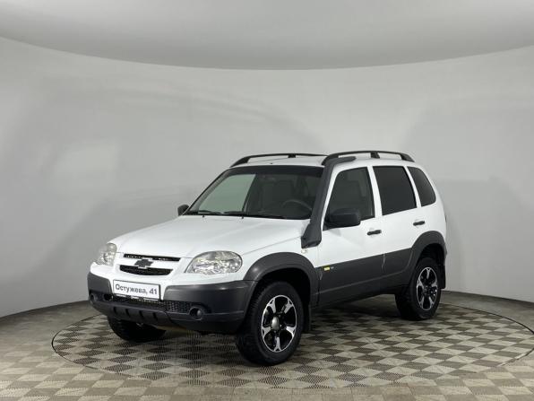 Chevrolet Niva I Рестайлинг с пробегом 2018 года, цена 919 000 рублей, 67254 км, внедорожник, Автокод Объявления