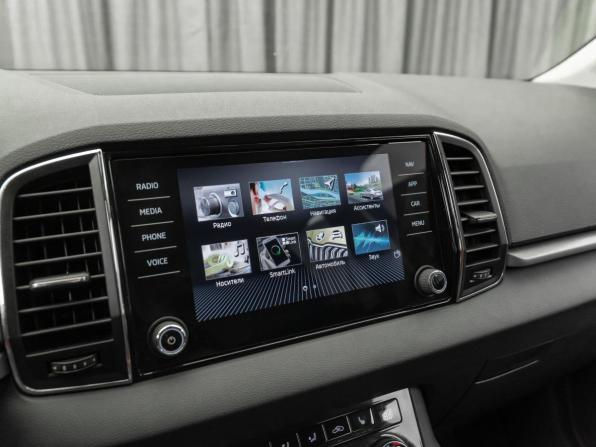Skoda Karoq I с пробегом 2020 года, цена 2 830 000 рублей, 51578 км, внедорожник, Автокод Объявления