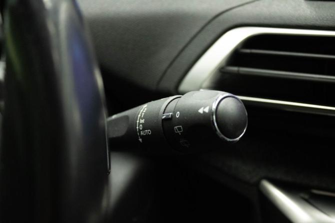 Peugeot 3008 II с пробегом 2018 года, цена 1 649 000 рублей, 157342 км, внедорожник, Автокод Объявления