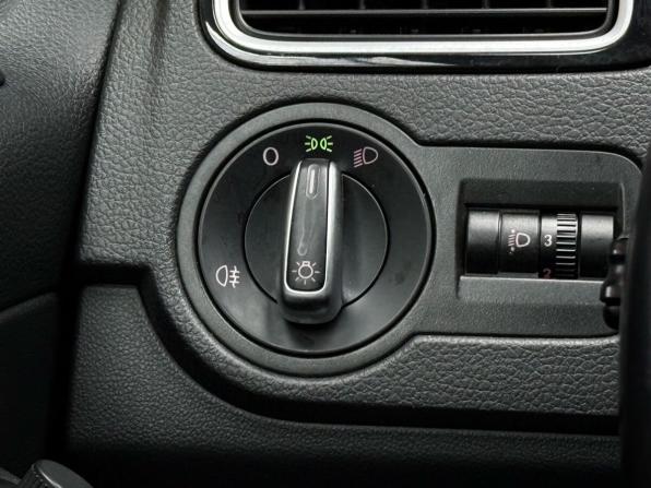 Volkswagen Polo V Рестайлинг с пробегом 2019 года, цена 1 119 000 рублей, 145599 км, седан, Автокод Объявления