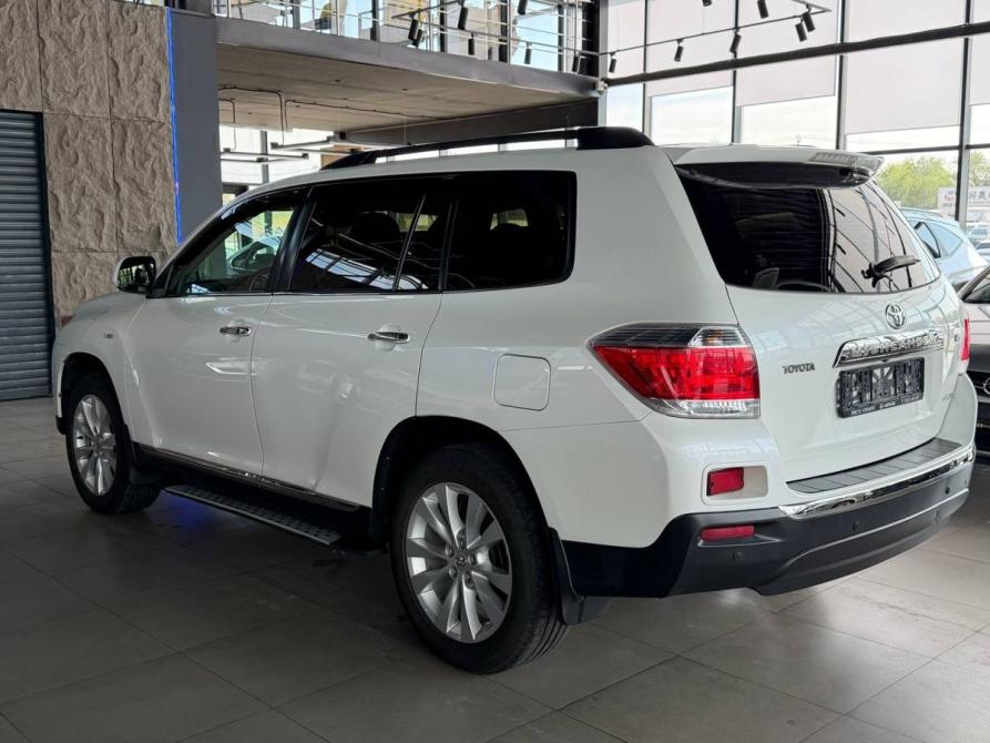 Toyota Highlander II (XU40) Рестайлинг Оренбург  - изображение 5