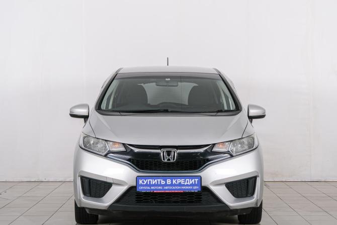 Honda Fit III с пробегом 2016 года, цена 1 099 000 рублей, 95000 км, хэтчбек, Автокод Объявления