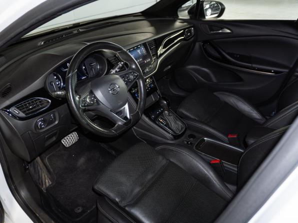 Opel Astra K Рестайлинг с пробегом 2021 года, цена 1 499 000 рублей, 133873 км, универсал, Автокод Объявления