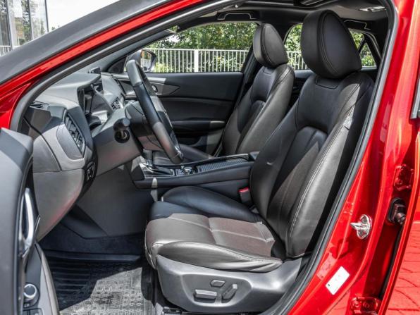 Mazda CX-4 I Рестайлинг с пробегом 2023 года, цена 3 074 000 рублей, 41144 км, внедорожник, Автокод Объявления