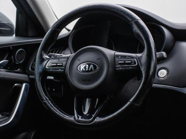 Kia Stinger I с пробегом 2018 года, цена 2 178 000 рублей, 114235 км, лифтбек, Автокод Объявления