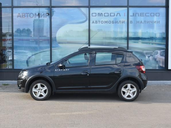 Renault Sandero II с пробегом 2017 года, цена 1 030 000 рублей, 57368 км, хэтчбек, Автокод Объявления