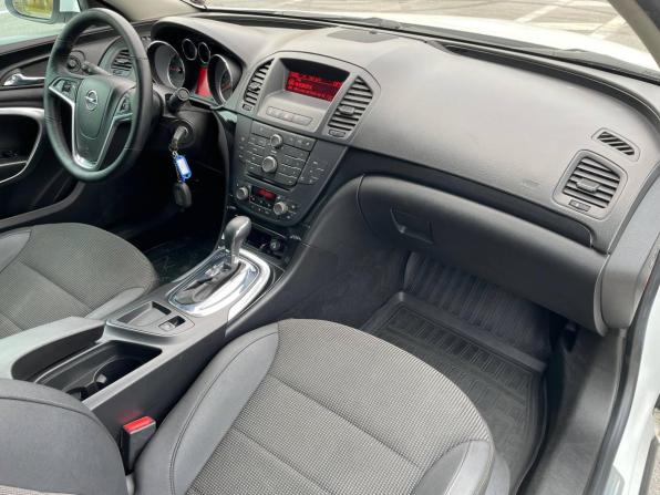 Opel Insignia I с пробегом 2012 года, цена 899 000 рублей, 197000 км, седан, Автокод Объявления