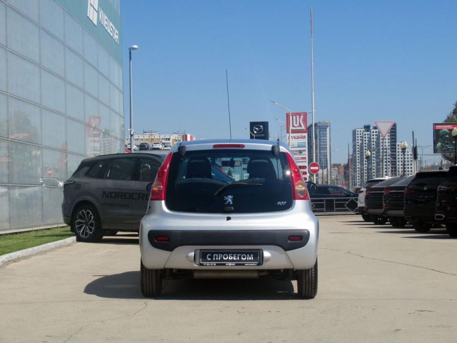 Peugeot 107 I Самара  - изображение 6