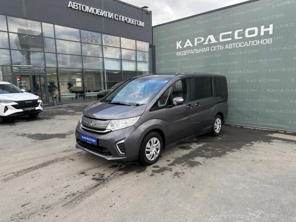 Honda Stepwgn V Рестайлинг с пробегом 2018 года, цена 1 900 000 рублей, 148050 км, минивэн, Автокод Объявления