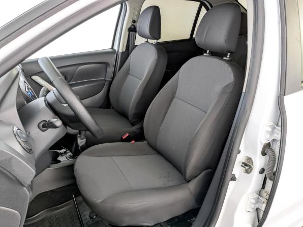Renault Logan II Рестайлинг с пробегом 2019 года, цена 1 125 000 рублей, 84631 км, седан, Автокод Объявления