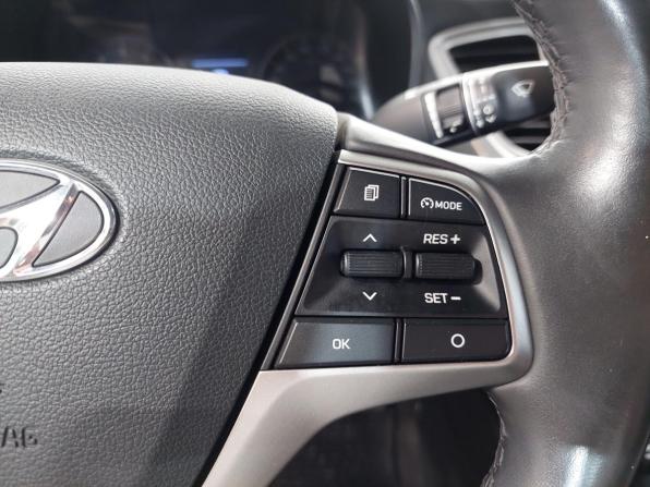 Hyundai Solaris II с пробегом 2019 года, цена 1 360 000 рублей, 81838 км, седан, Автокод Объявления