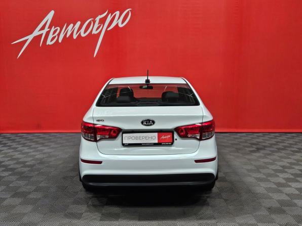 Kia Rio III Рестайлинг с пробегом 2017 года, цена 1 099 000 рублей, 108967 км, седан, Автокод Объявления