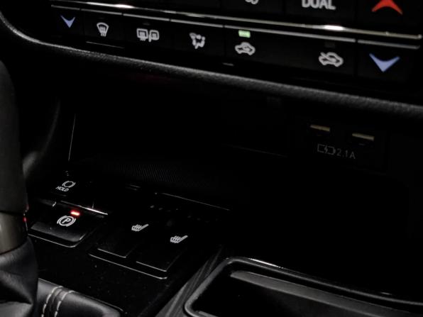 Lexus RX IV Рестайлинг с пробегом 2020 года, цена 4 850 000 рублей, 82817 км, внедорожник, Автокод Объявления