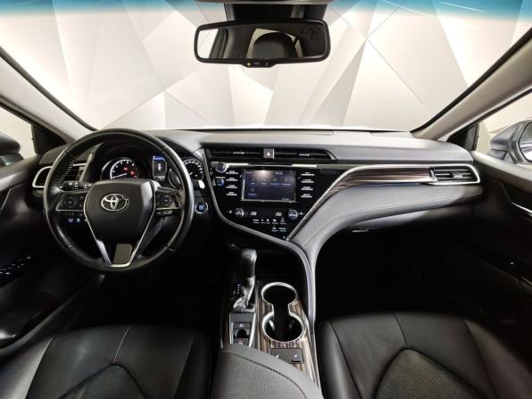 Toyota Camry VIII (XV70) с пробегом 2020 года, цена 2 745 000 рублей, 99655 км, седан, Автокод Объявления