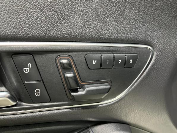 Mercedes-Benz CLA AMG I (C117 X117) с пробегом 2013 года, цена 1 830 000 рублей, 160722 км, седан, Автокод Объявления
