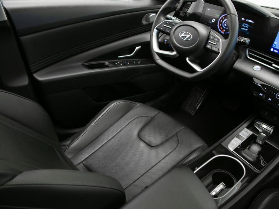 Hyundai Elantra VII (CN7) Москва  - изображение 19