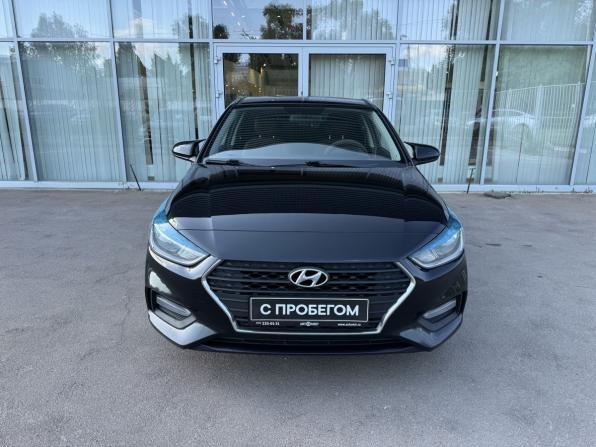 Hyundai Solaris II с пробегом 2017 года, цена 1 339 000 рублей, 50087 км, седан, Автокод Объявления