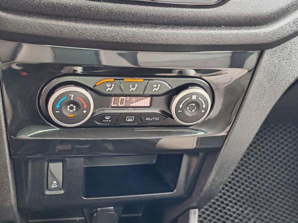 Lada (ВАЗ) XRAY I с пробегом 2018 года, цена 671 000 рублей, 156349 км, хэтчбек, Автокод Объявления