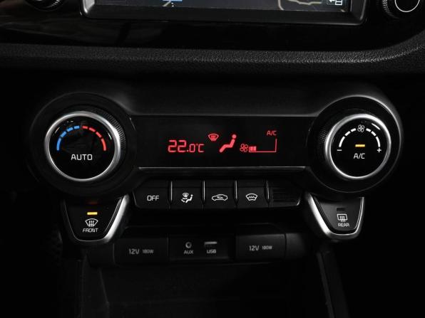 Kia Rio IV с пробегом 2017 года, цена 1 549 000 рублей, 107657 км, седан, Автокод Объявления