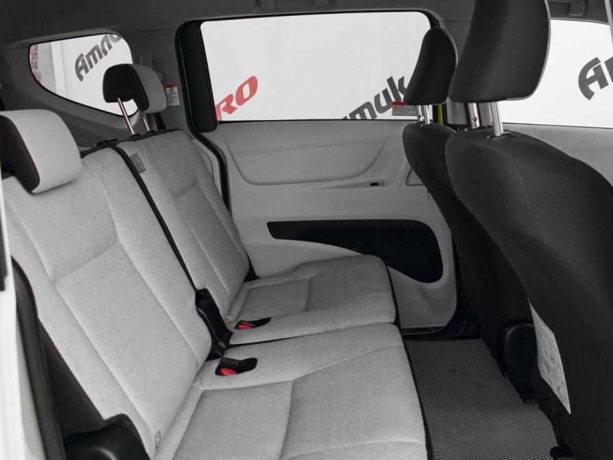 Toyota Sienta II Екатеринбург  - изображение 22