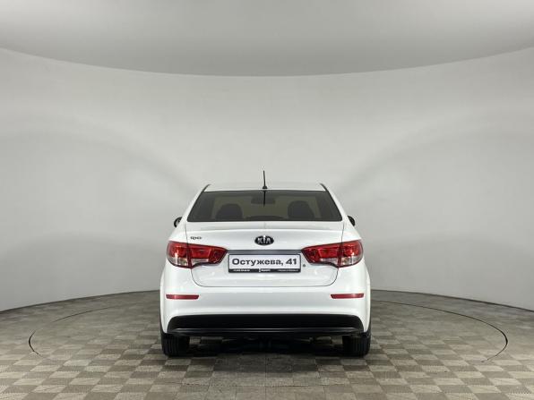 Kia Rio III Рестайлинг с пробегом 2016 года, цена 1 050 000 рублей, 167692 км, седан, Автокод Объявления