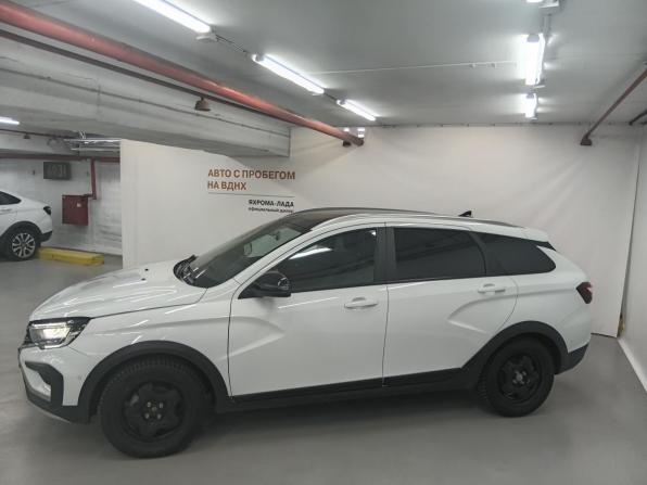Lada (ВАЗ) Vesta I Рестайлинг (NG) с пробегом 2024 года, цена 1 369 000 рублей, 28071 км, универсал, Автокод Объявления