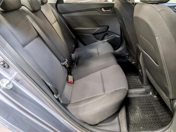 Hyundai Solaris II Рестайлинг с пробегом 2021 года, цена 1 715 000 рублей, 30505 км, седан, Автокод Объявления