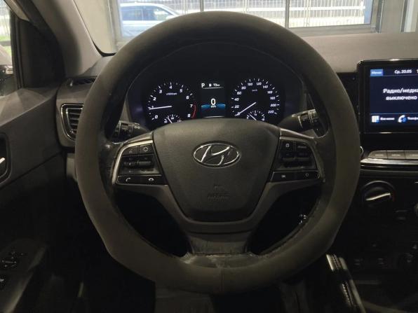 Hyundai Solaris II Рестайлинг с пробегом 2020 года, цена 1 165 000 рублей, 198792 км, седан, Автокод Объявления
