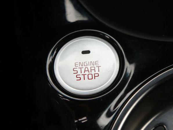 Kia Soul II Рестайлинг с пробегом 2018 года, цена 1 771 000 рублей, 62000 км, хэтчбек, Автокод Объявления