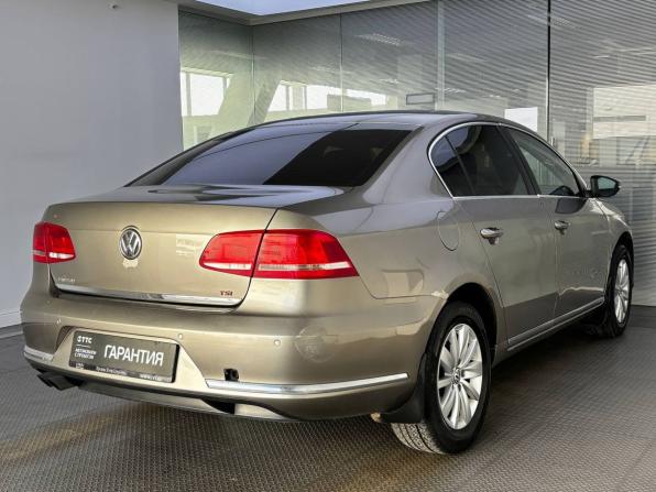 Volkswagen Passat B7 с пробегом 2012 года, цена 740 000 рублей, 236360 км, седан, Автокод Объявления
