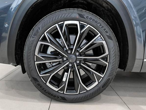 Geely Monjaro I Рестайлинг 2 с пробегом 2026 года, цена 4 230 000 рублей, 30 км, внедорожник, Автокод Объявления
